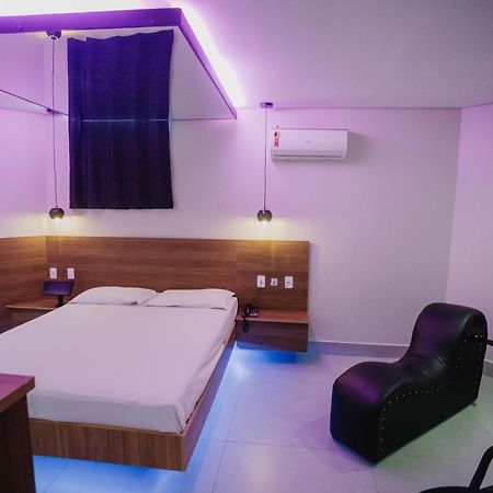 Bliss Motel Núcleo Bandeirante Εξωτερικό φωτογραφία